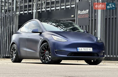 Tesla Model Y  2021