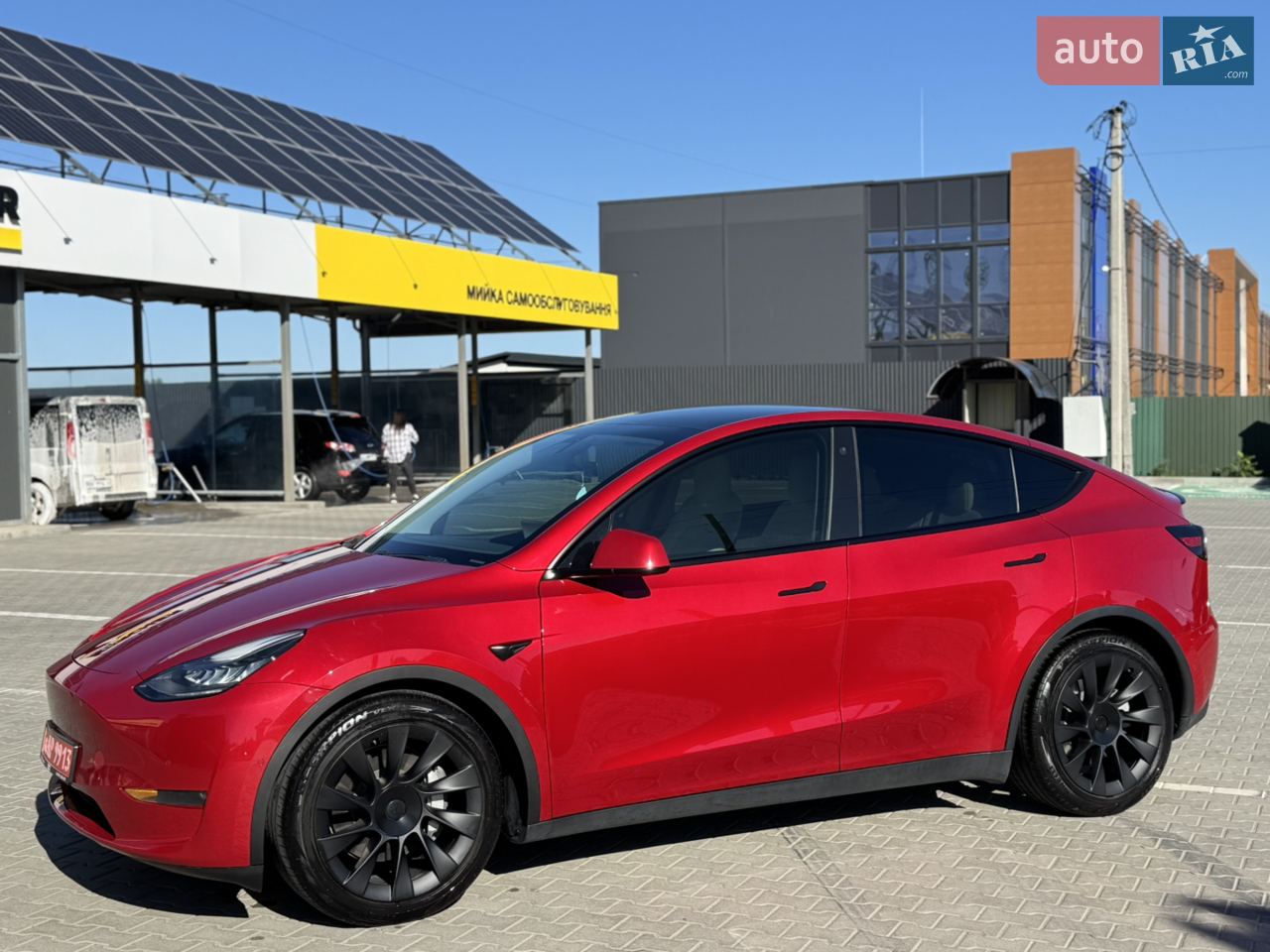 2020 Tesla Model Y - мініатюра 3