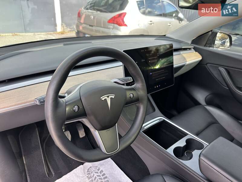 Внедорожник / Кроссовер Tesla Model Y 2022 в Виннице