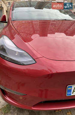 Tesla Model Y  2023