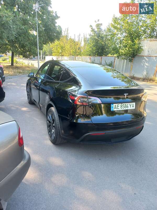 Позашляховик / Кросовер Tesla Model Y 2022 в Дніпрі