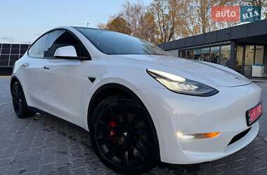 Tesla Model Y  2020