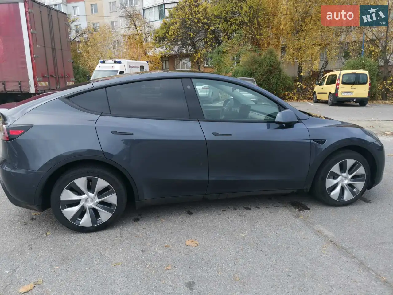 2022 Tesla Model Y - мініатюра 2