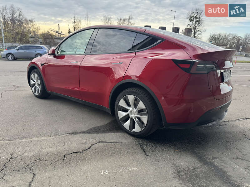 Позашляховик / Кросовер Tesla Model Y 2023 в Львові фото 2 Позашляховик / Кросовер Tesla Model Y 2023 в Львові