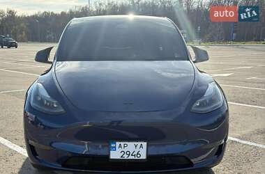 Tesla Model Y  2022