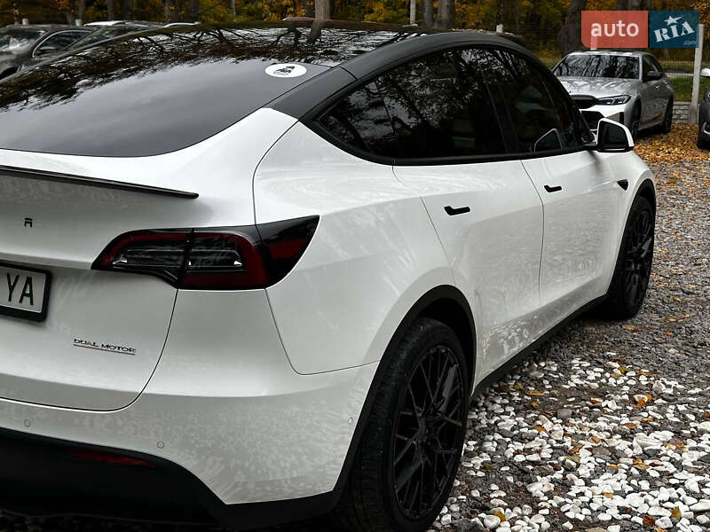 Позашляховик / Кросовер Tesla Model Y 2022 в Вінниці