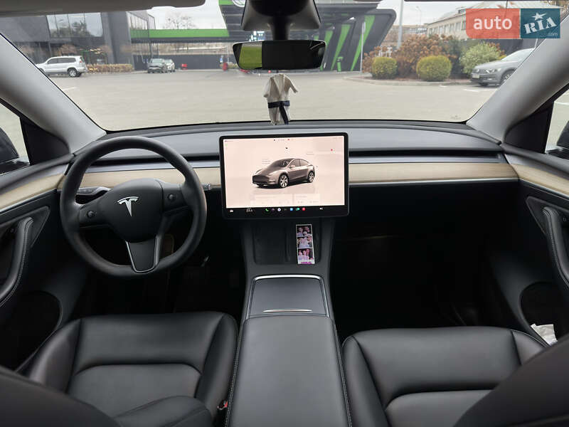 Позашляховик / Кросовер Tesla Model Y 2022 в Києві фото 16 Позашляховик / Кросовер Tesla Model Y 2022 в Києві