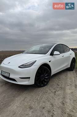 Tesla Model Y 2021
