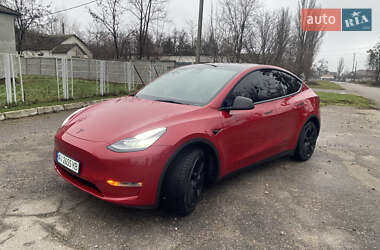 Tesla Model Y 2022