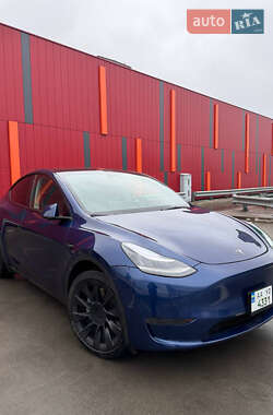 Tesla Model Y  2022