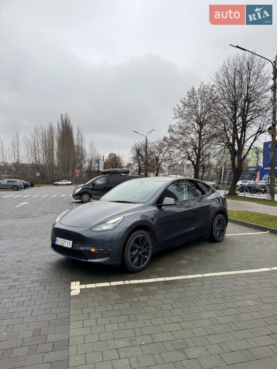 2023 Tesla Model Y - мініатюра 4