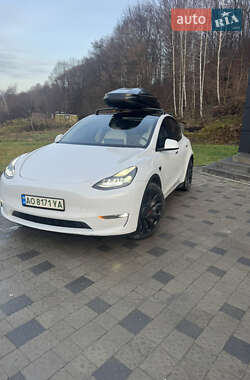Tesla Model Y 2022