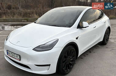 Tesla Model Y 2022