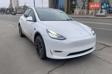 Tesla Model Y 2021