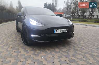 Tesla Model Y  2021