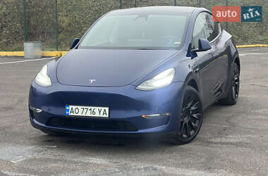 Tesla Model Y 2021