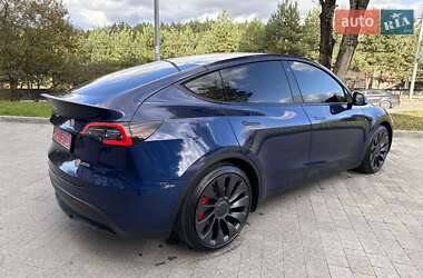 Tesla Model Y 2021