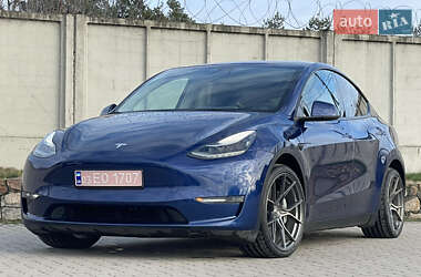 Tesla Model Y  2022