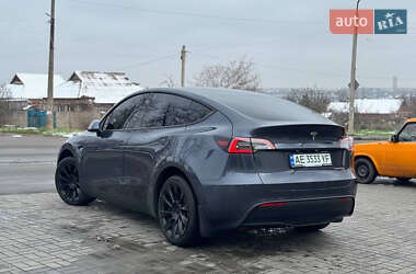 Tesla Model Y  2020