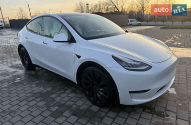 Tesla Model Y  2020