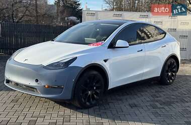 Tesla Model Y  2020