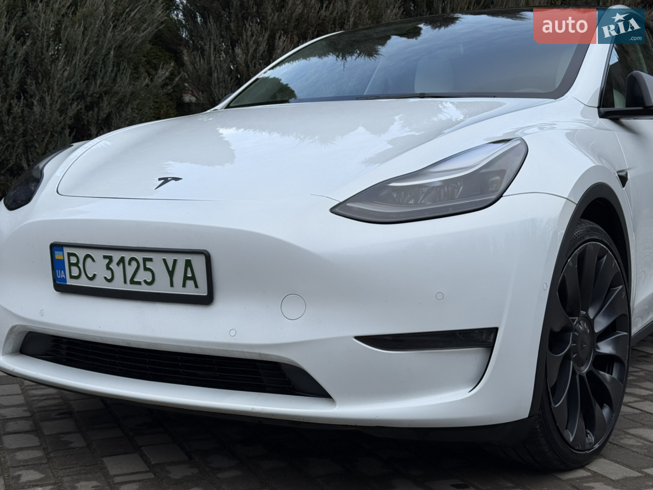 2022 Tesla Model Y - мініатюра 3