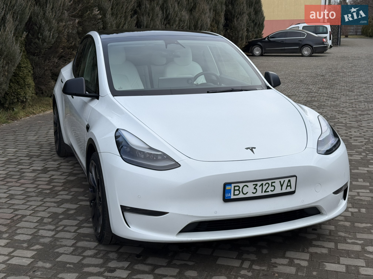 2022 Tesla Model Y - мініатюра 5