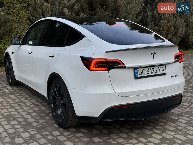 Позашляховик / Кросовер Tesla Model Y 2022 в Самборі фото 16 Позашляховик / Кросовер Tesla Model Y 2022 в Самборі