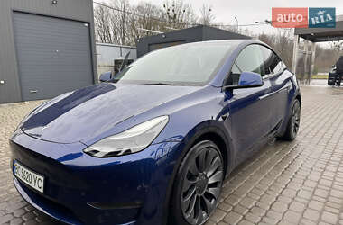 Tesla Model Y  2022