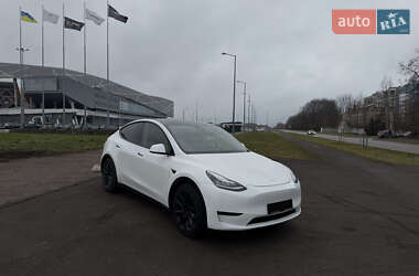 Tesla Model Y 2020