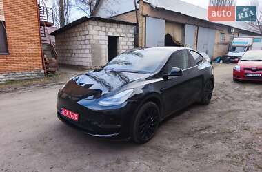 Tesla Model Y 2022