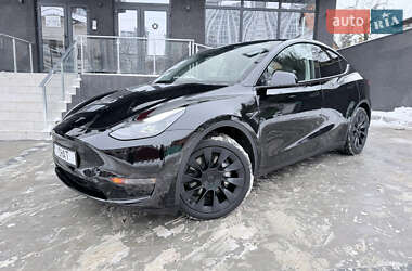 Tesla Model Y  2023