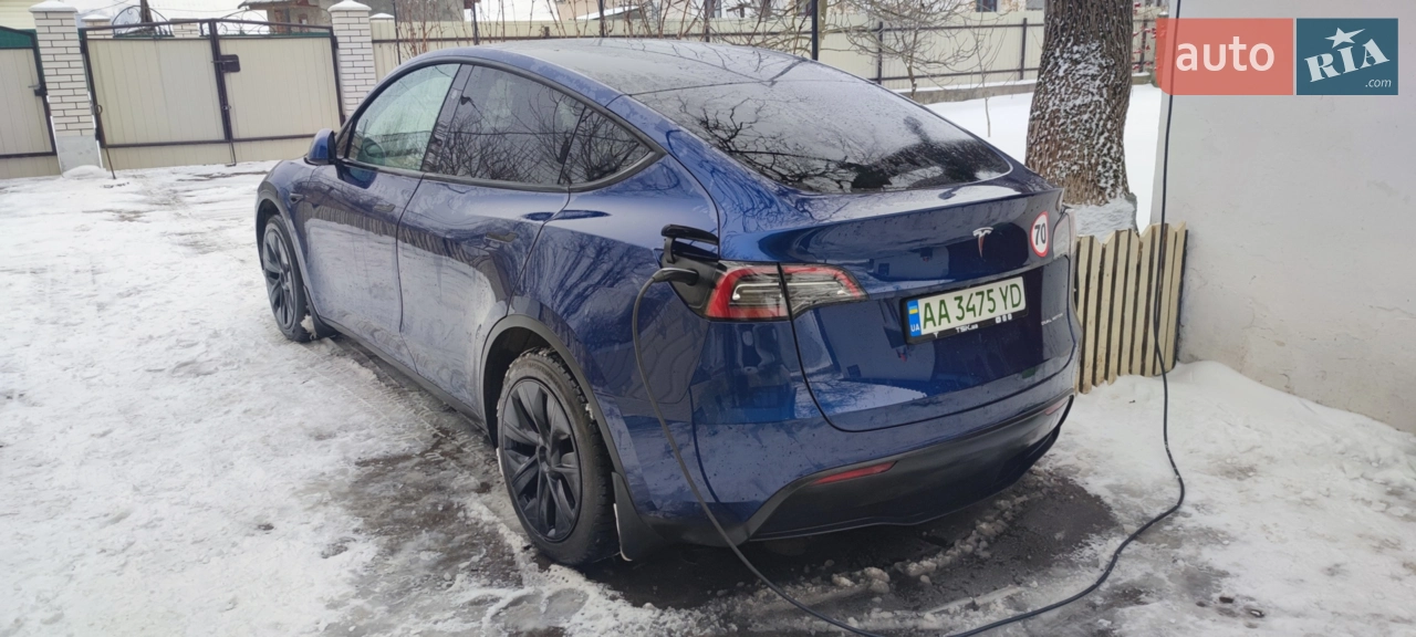 2024 Tesla Model Y - мініатюра 5