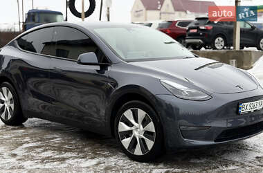 Tesla Model Y  2022