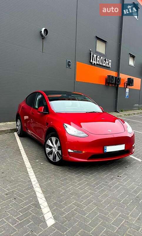 Tesla Model Y 2023 Tesla Model Y 2023
