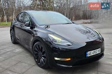 Tesla Model Y  2022