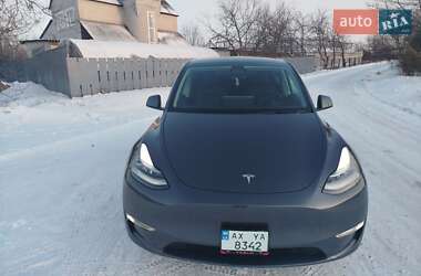 Tesla Model Y 2022
