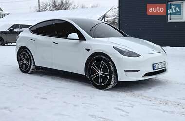 Tesla Model Y  2022