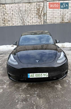 Tesla Model Y  2022