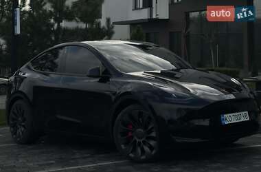 Tesla Model Y  2021