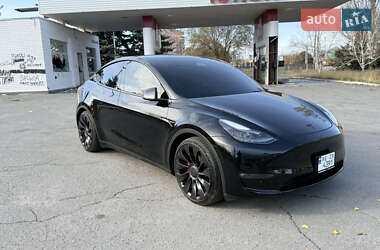 Tesla Model Y  2022