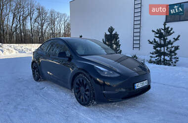 Tesla Model Y 2022