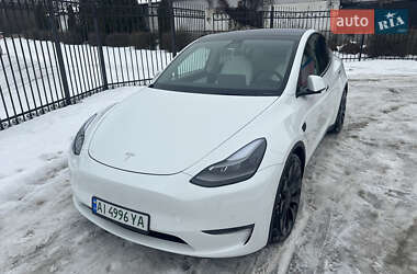Позашляховик / Кросовер Tesla Model Y 2021 в Ірпені