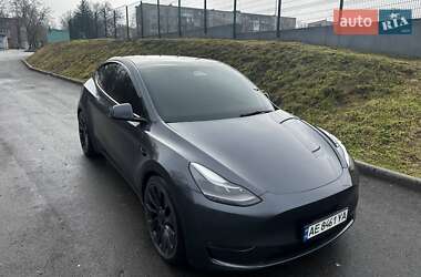 Tesla Model Y 2021