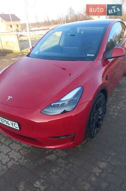 Tesla Model Y  2022