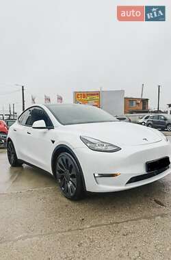 Tesla Model Y  2022