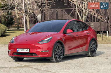 Tesla Model Y  2023