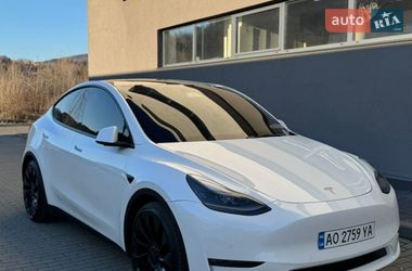 Tesla Model Y 2022