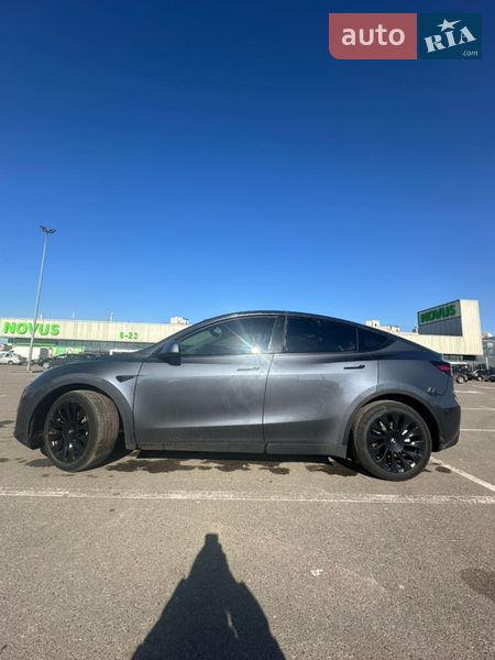 Внедорожник / Кроссовер Tesla Model Y 2023 в Киеве фото 9 Внедорожник / Кроссовер Tesla Model Y 2023 в Киеве