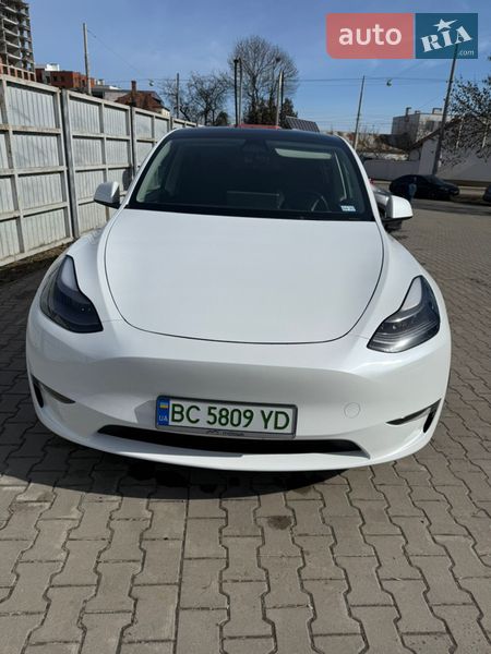 Tesla Model Y 2023 Tesla Model Y 2023